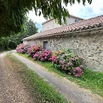 La Demeure Glycine 別荘